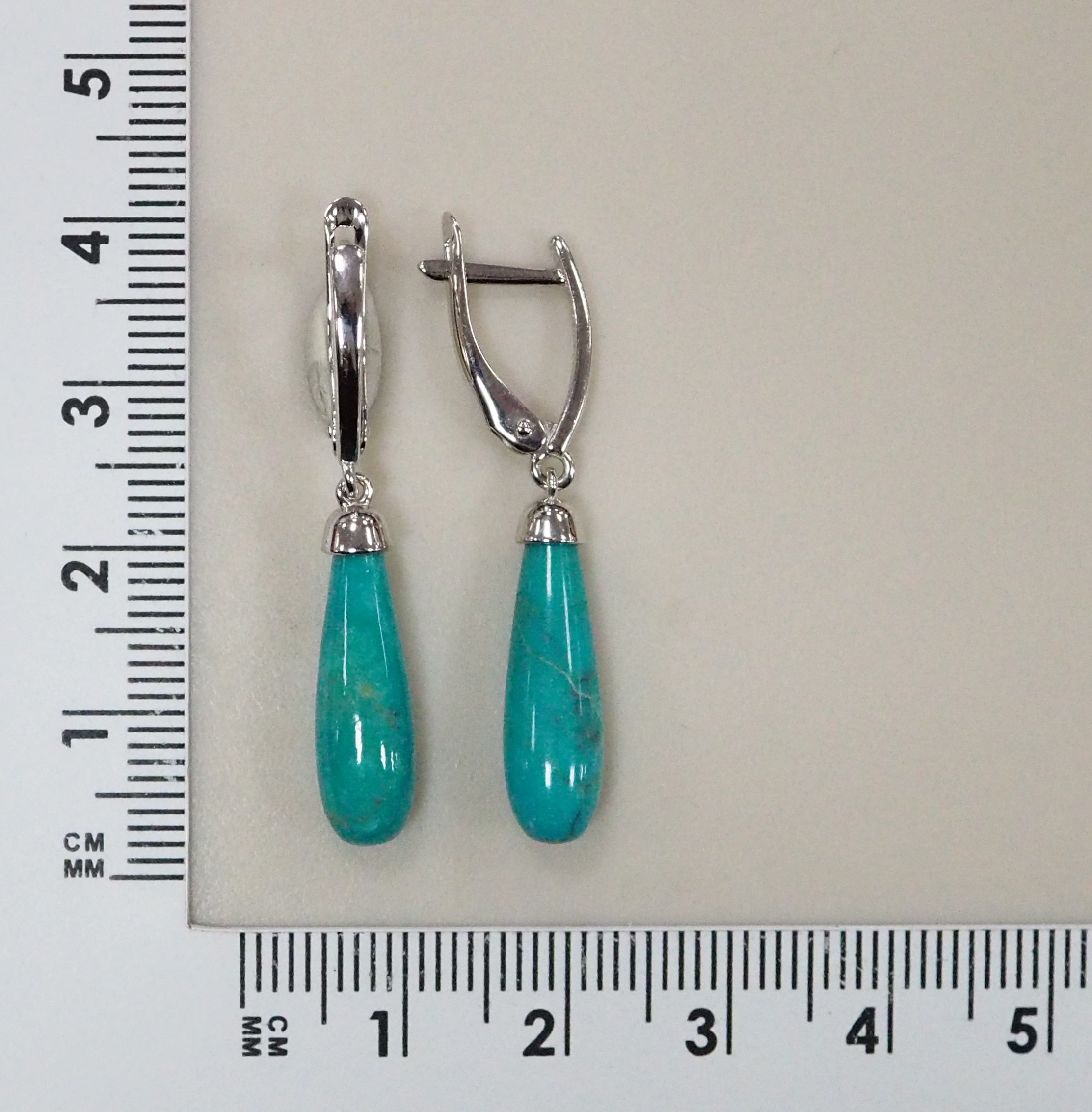 Серебряные серьги с бирюзой